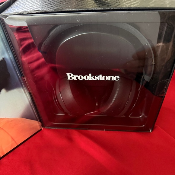 New - Brookstone NovaTouch Wireless Headphones - Picture 2 of 4